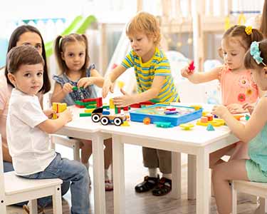 Kids Clay County and Bradford County: Onsite Childcare - Fun 4 Clay Kids