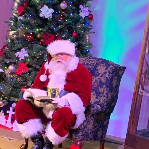 Visit with Santa at Hatch Realty Services